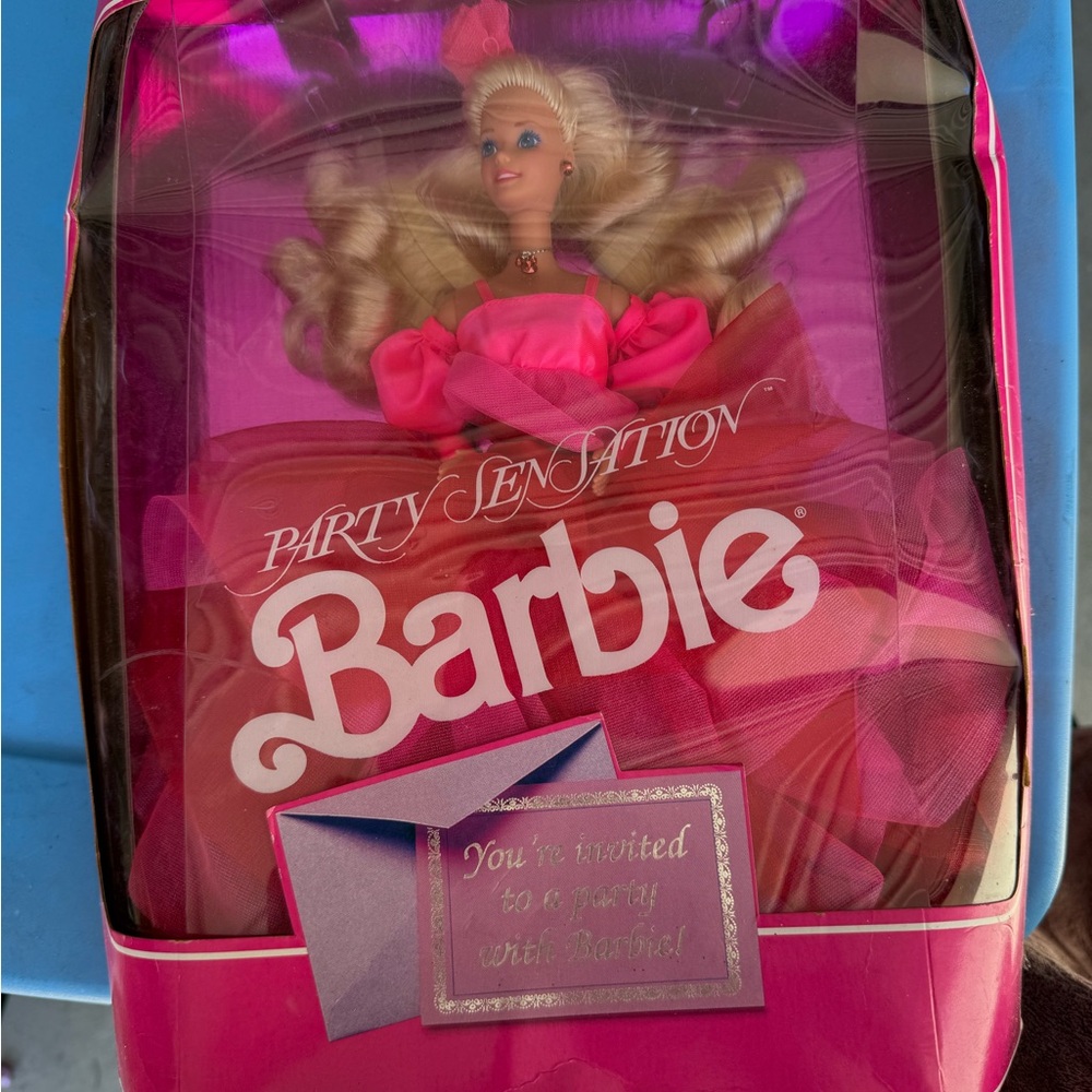 Mattel Barbie Party Sensation Doll - Vibrant Pink